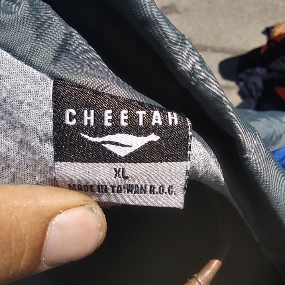 Cheetah jacket - Picture 6 of 6
